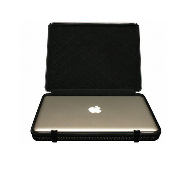 2-carbon-fiber-laptop-case.jpg